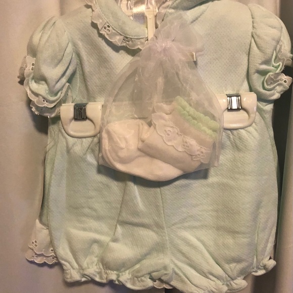 Baby Girl 3 Piece Set - Picture 2 of 2